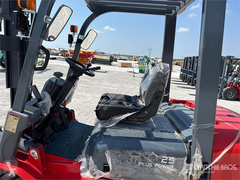 Chariot élévateur Plus Power VTDD 25