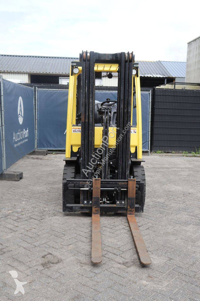 Forklift