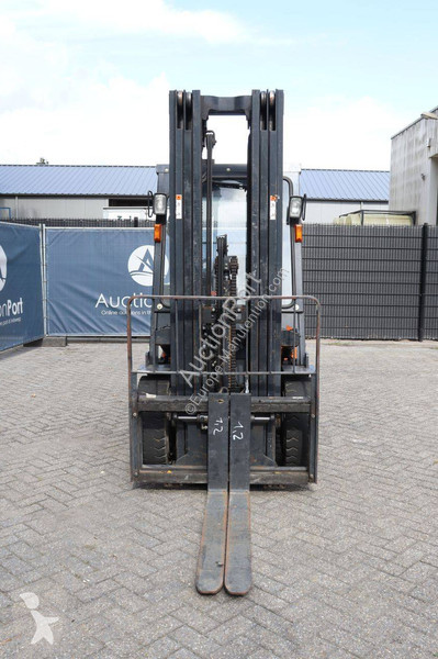 Doosan G30G Forklift
