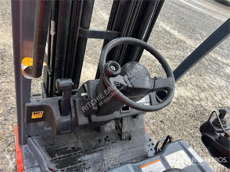 Автопогрузчик Toyota 1800 kg Electric Forklift