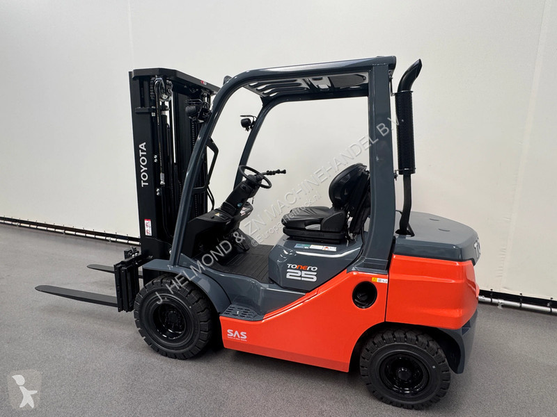 Heftruck Toyota 52-8 FDF 25