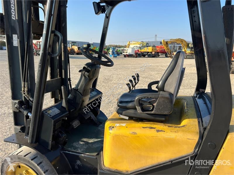 Stivuitor Doosan D33S-3 Forklift