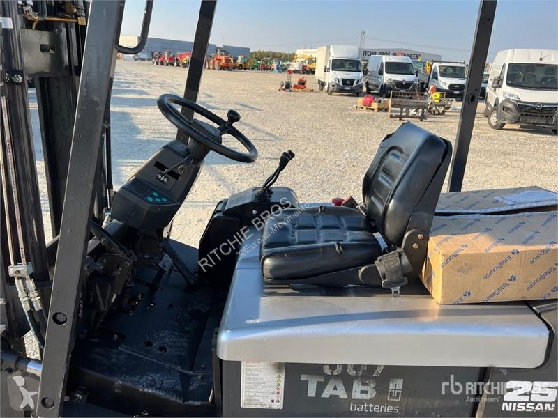 Carretilla elevadora Nissan QX25 2500 kg...