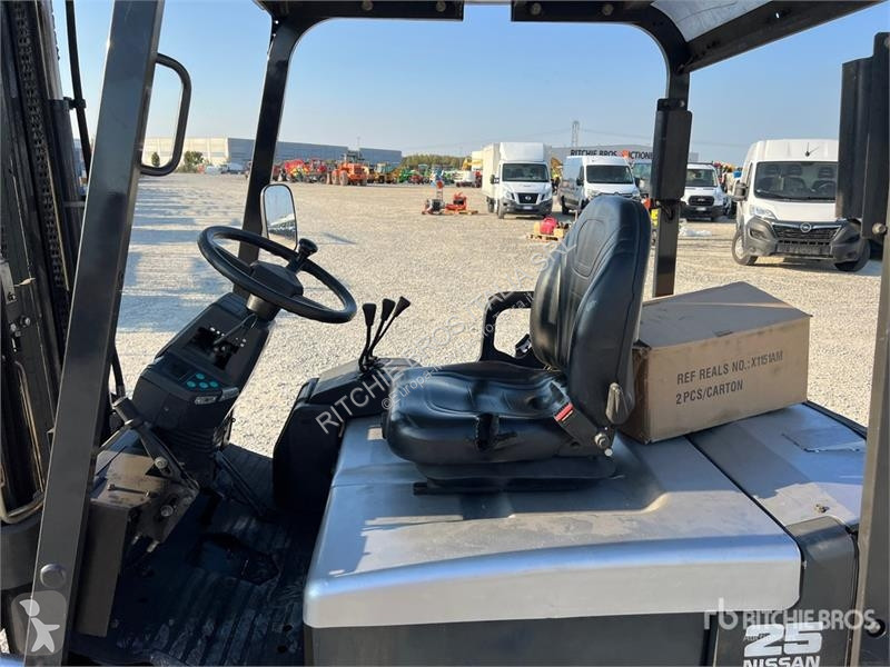 Carretilla elevadora Nissan Q02L25CU 2500 kg...