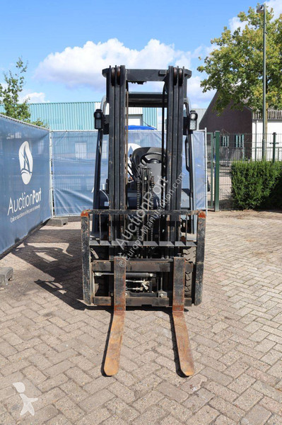 Carretilla elevadora Toyota 02-8FD15