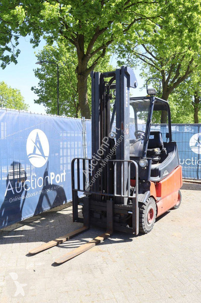 Carretilla elevadora Linde E25/600-02