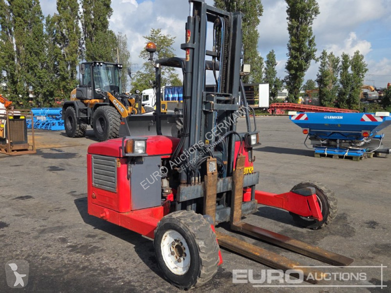Chariot élévateur Moffett M4 25.3