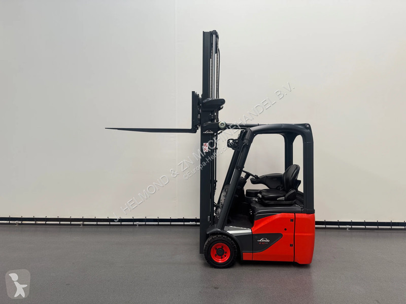 Chariot élévateur Linde 1202