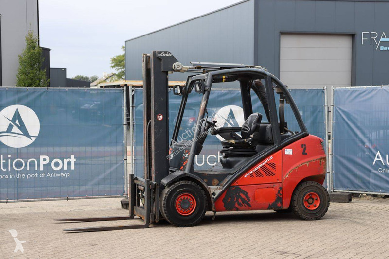 Chariot élévateur Linde D-01