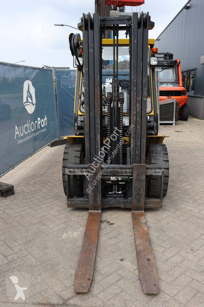 Chariot élévateur Komatsu FG401-7
