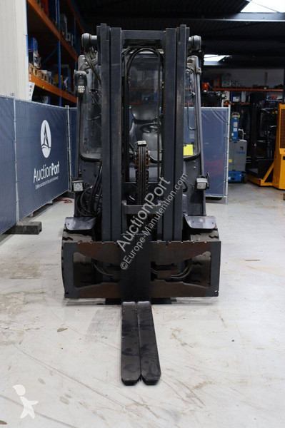 Chariot élévateur Linde E40