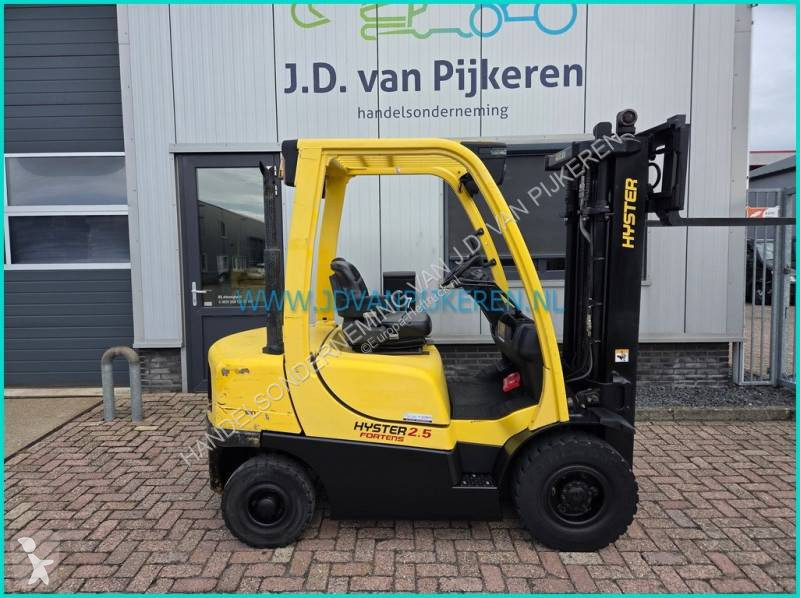 رافعة شوكية Hyster H2.5FT Yanmar diesel...