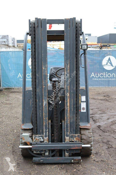 Carretilla elevadora OM XE 25