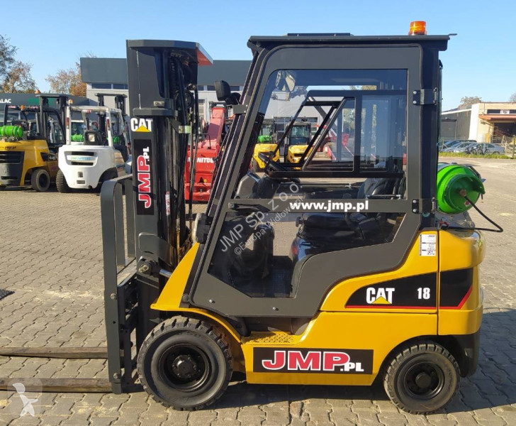 Chariot élévateur Caterpillar GP 18 NT