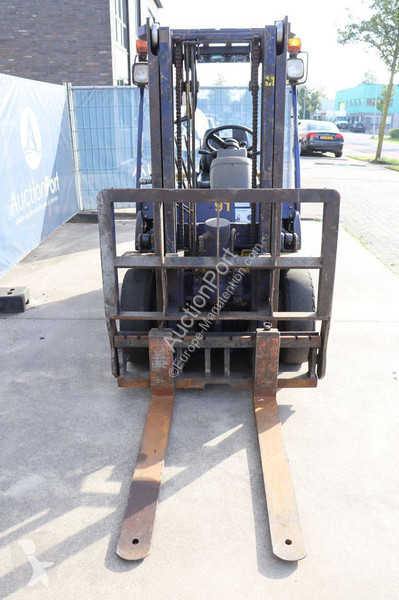 Chariot élévateur Komatsu FD25T-12