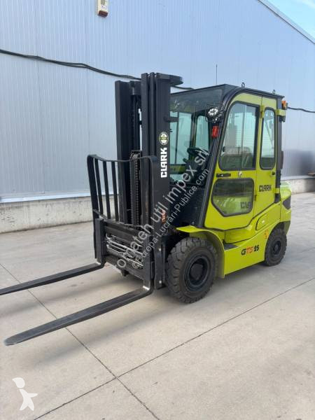 Chariot élévateur Clark GTS25