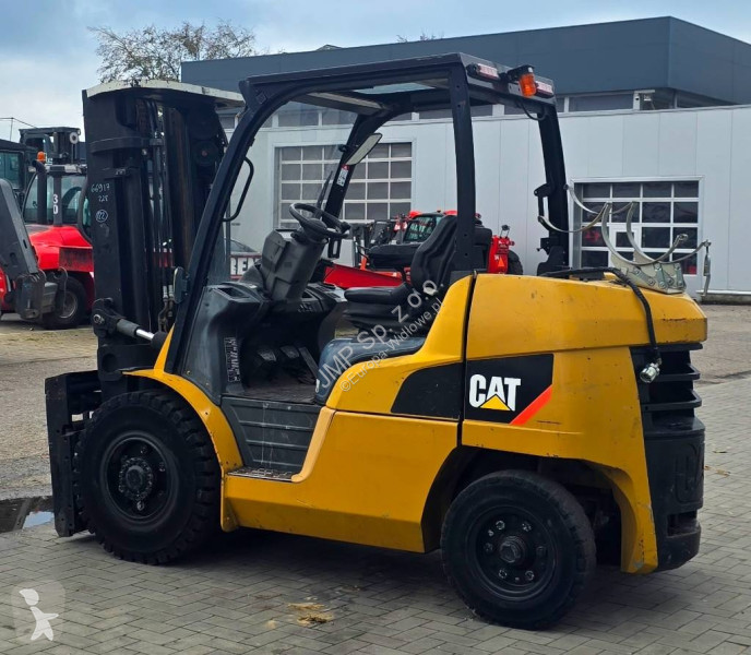 Chariot élévateur Caterpillar GP 40 N