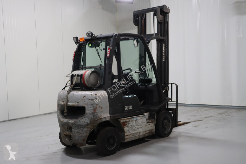 رافعة شوكية Nissan U1D2A25LQ