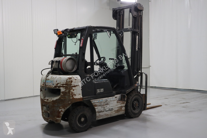 رافعة شوكية Nissan U1D2A25LQ