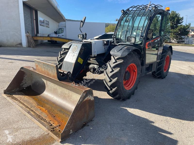 Телескопичен товарач Bobcat TL38.70