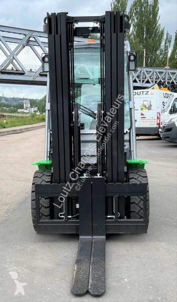 Chariot élévateur Cesab  M 330H-GV
