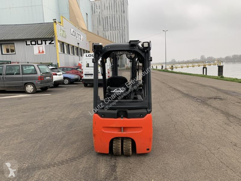 Chariot élévateur Linde  E18-02