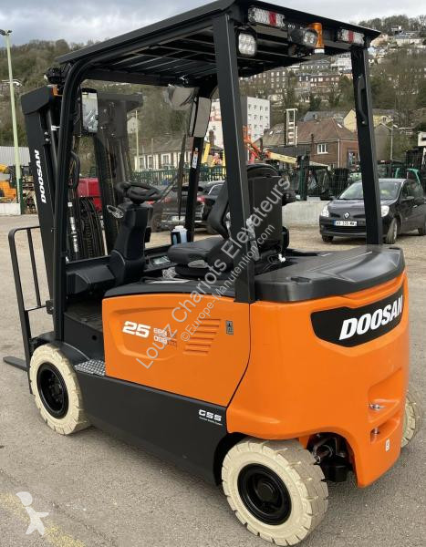 Heftruck Doosan  B25X-7