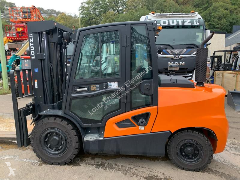 رافعة شوكية Doosan  D55C-9