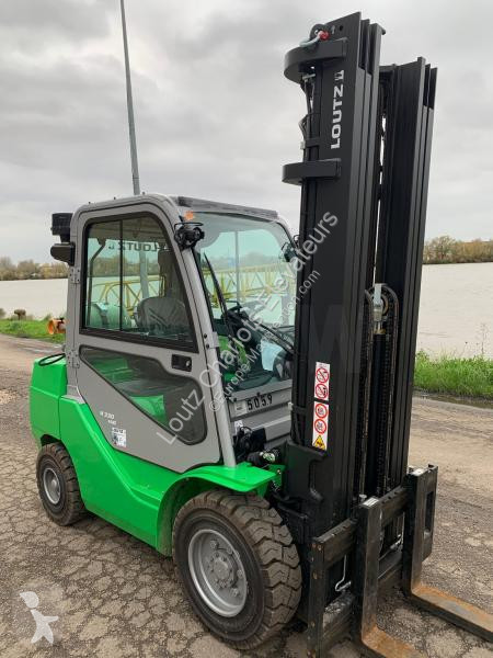 Chariot élévateur Cesab  M330-GV