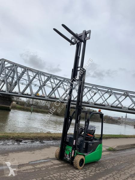 Carrello elevatore Cesab  B320II