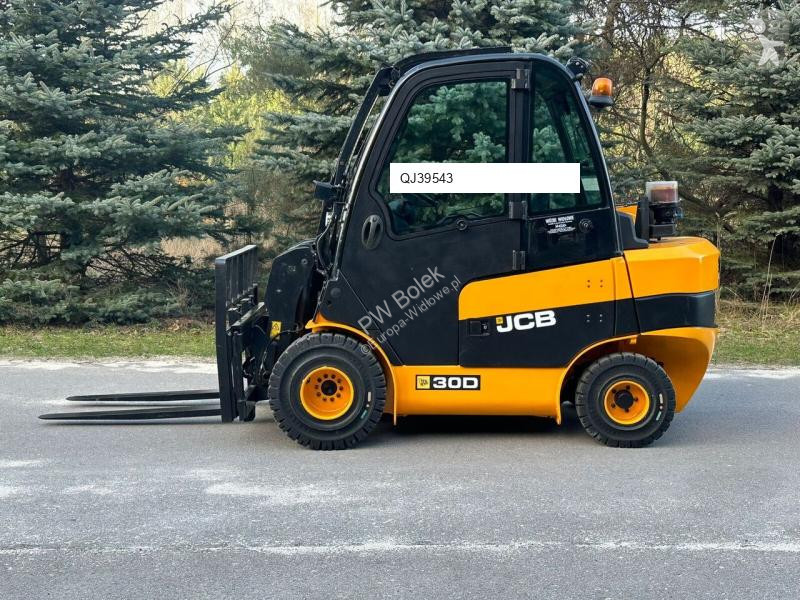 Teleskopický manipulátor JCB Teletruk