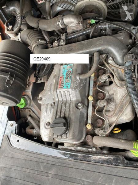 Teleskopický manipulátor Toyota 02-8FDF25