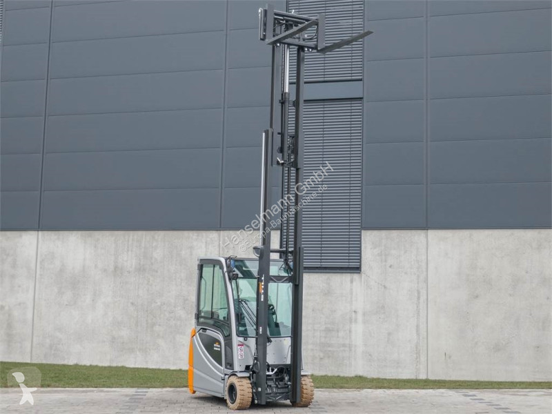 Heftruck Still 20-20L