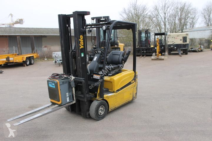 Chariot élévateur Yale  ERP16VT