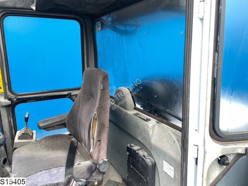 Stivuitor SMV 13.6-600 9000KG, 3M, 9296h