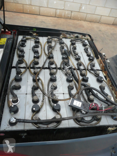 Carretilla elevadora Toyota 8FBEK16T