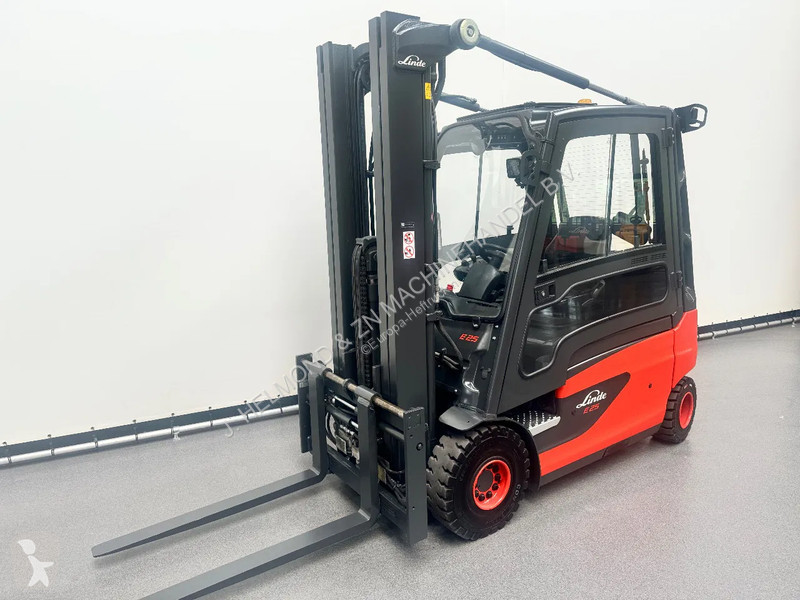 Heftruck Linde 387 E 25 L-01 inclusief nieuwe...