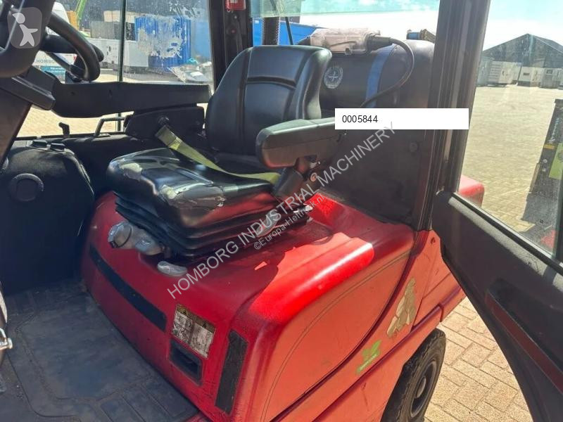 Stivuitor Hyster H3.0FT 3 ton Triplex Freelift...