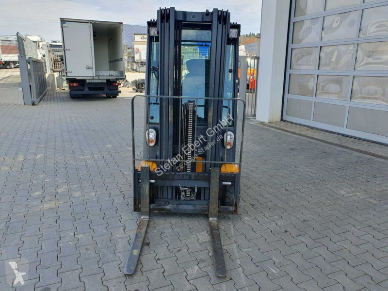 Stivuitor Jungheinrich EFG 215 / Triplex:...