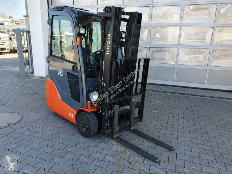 Lyfttruck Toyota 8FBET15 / Triplex: 4.30m / nur...