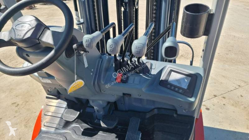 Stivuitor Heli 2,5T à gaz