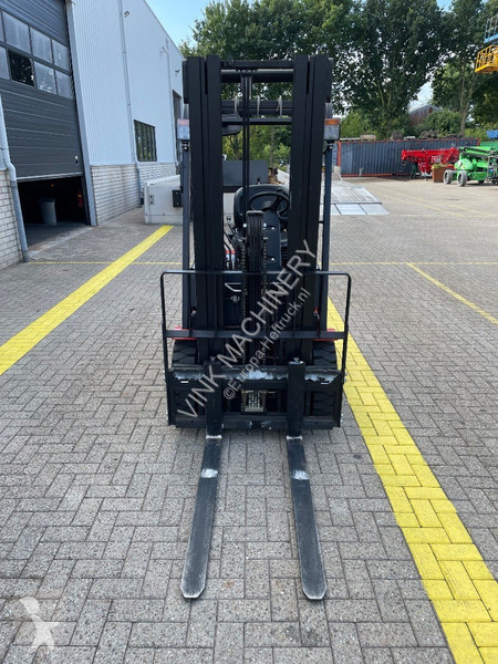 Stivuitor EP EFL 181