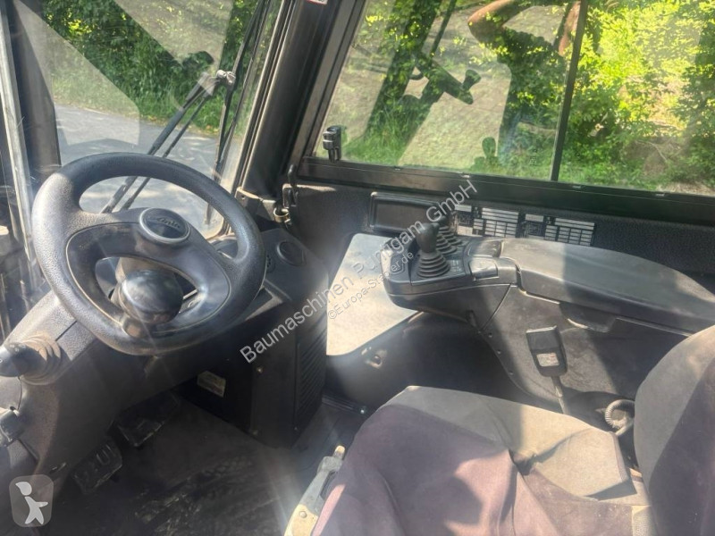 Teleskopický manipulátor Linde 35 D-02 Triplex