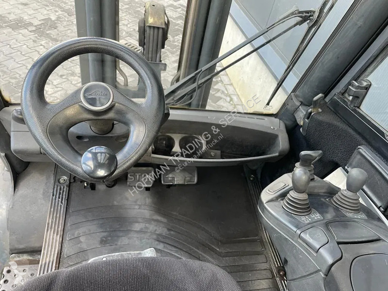 Heftruck Linde T