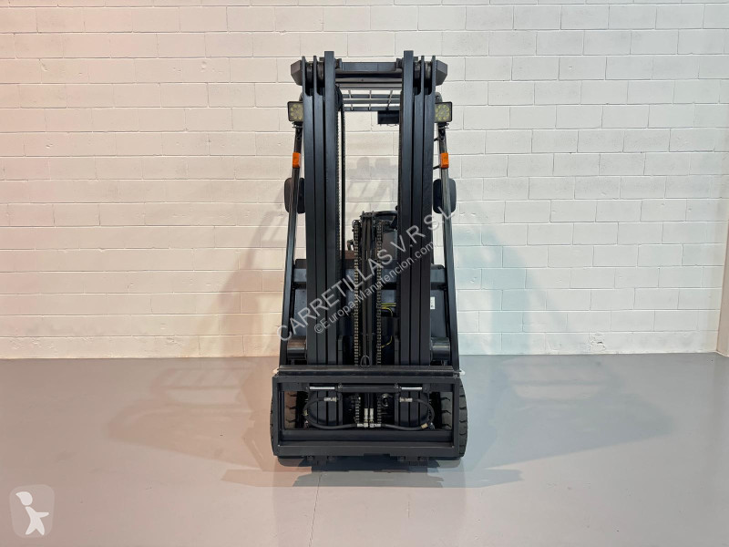 Stivuitor Nissan 1N1L18Q