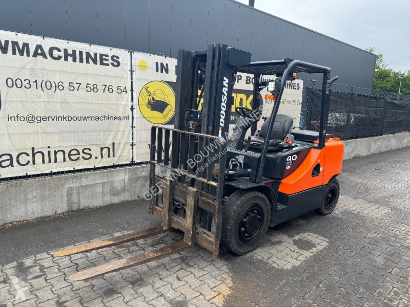 Heftruck Doosan D 40 SC-7