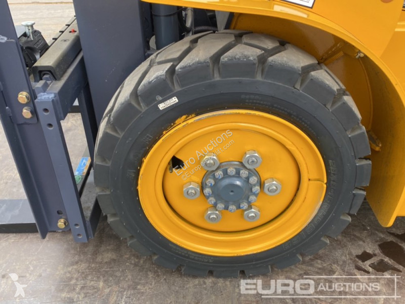 Carrello elevatore  HH30Z