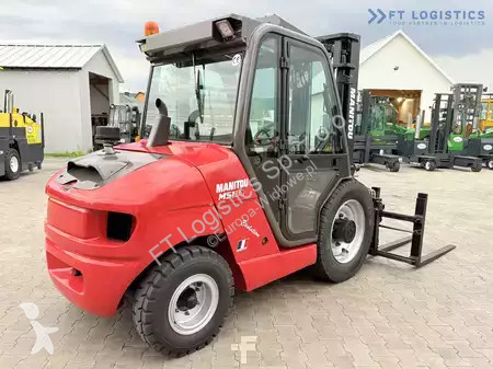 Автопогрузчик Manitou