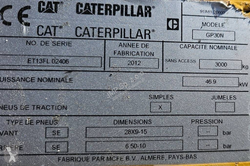 رافعة شوكية Caterpillar GP 30 N