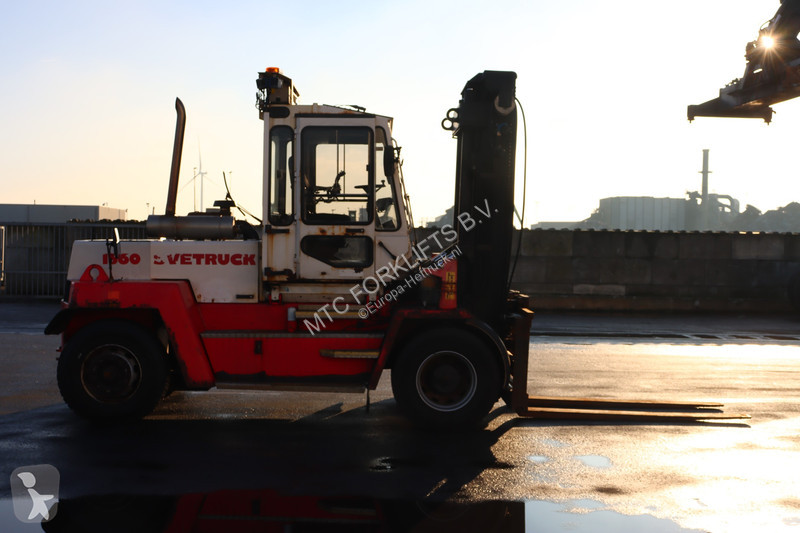 رافعة شوكية Svetruck 1560-35